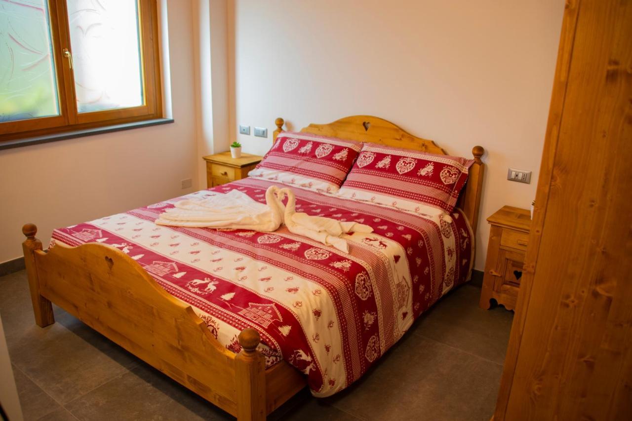 Sole Agriturismo Locatello Екстериор снимка